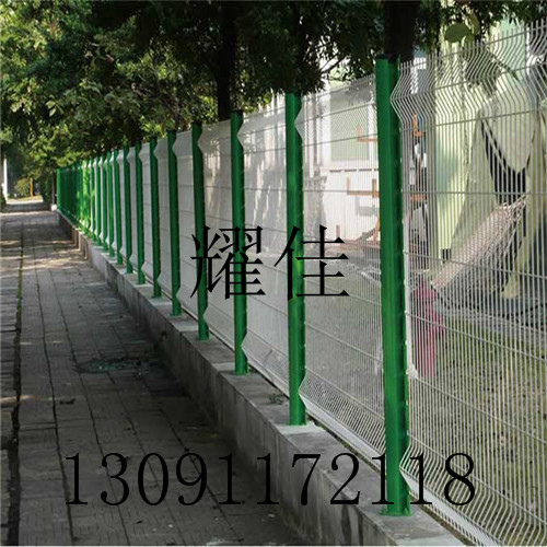 1-14022610455RJ.jpg